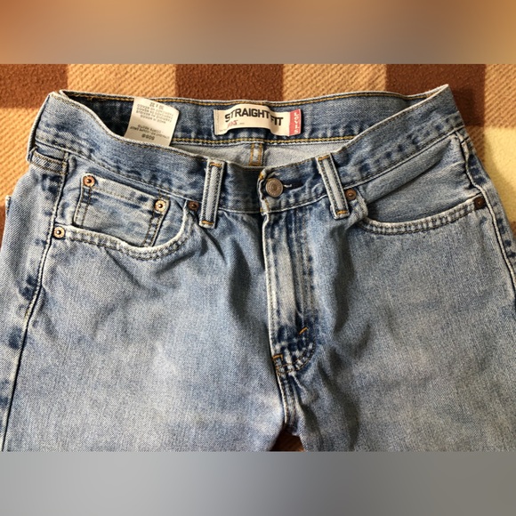 Levi’s 505 Distressed Jean - Picture 4 of 13
